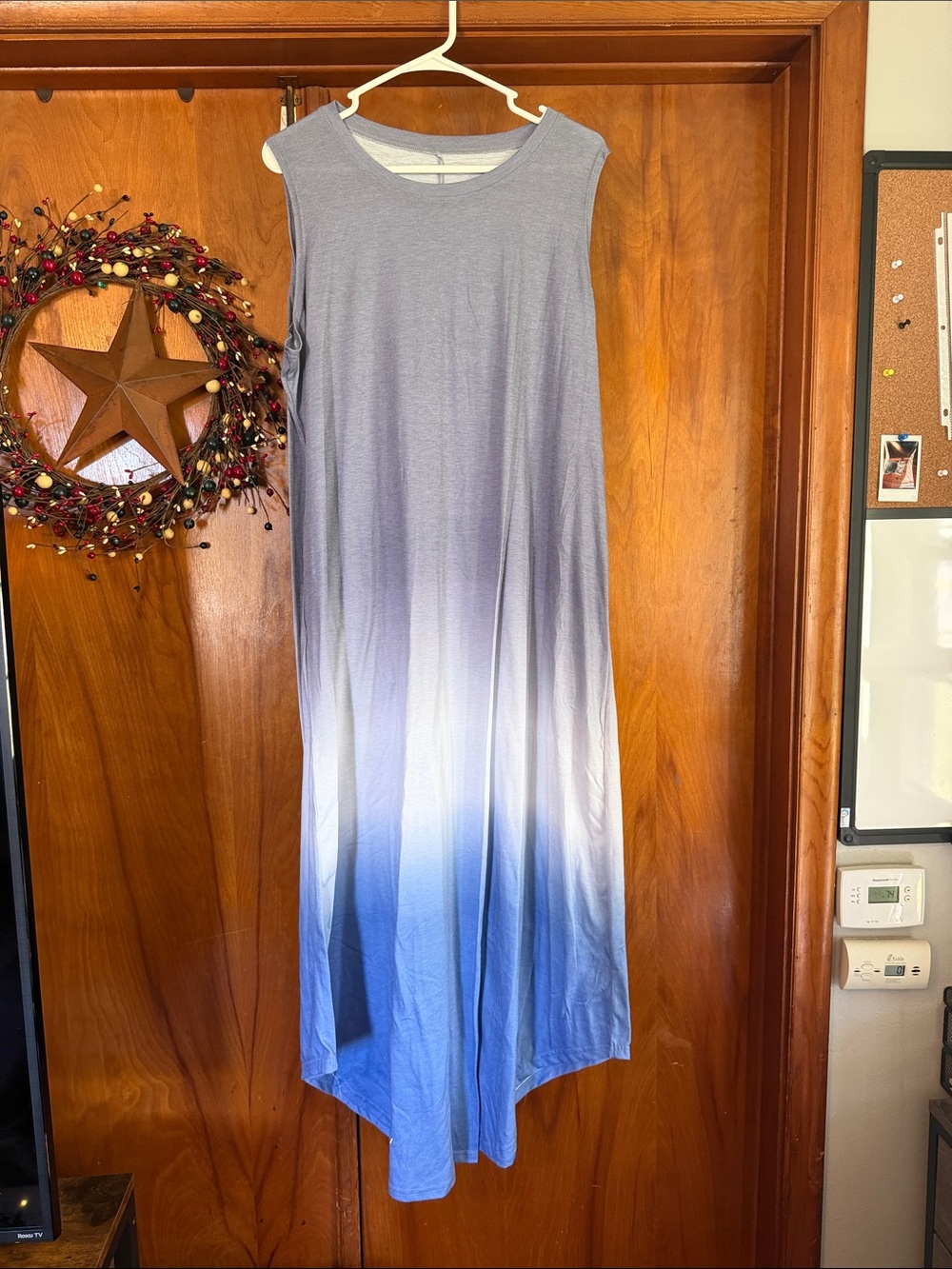 Sleeveless Ombre Maxi Dress in Gray to Blue